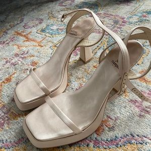 Jeffrey campbell america heels